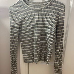 American Eagle Long Sleeve